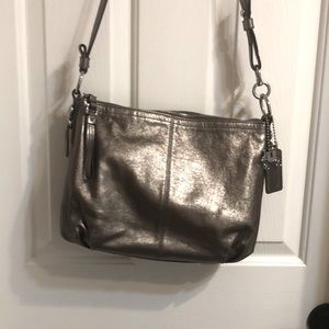 Coach handbag crossbody gold pewter metallic with plum lining leather